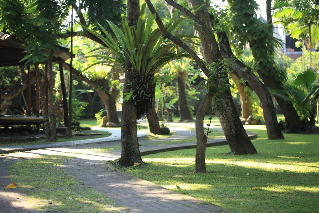 Matahari Bungalow Legian Exteriör bild